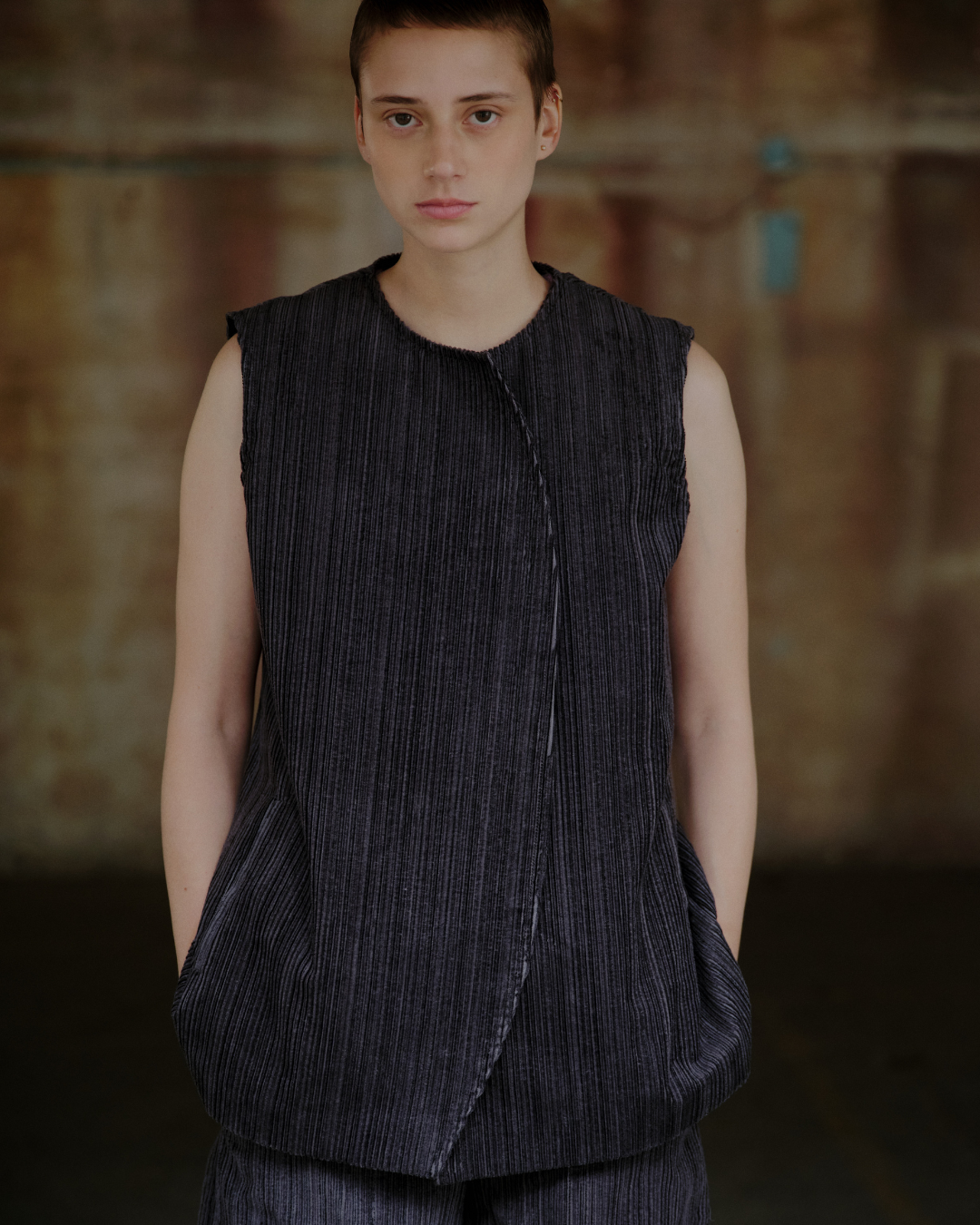LIRA VEST GRAPE