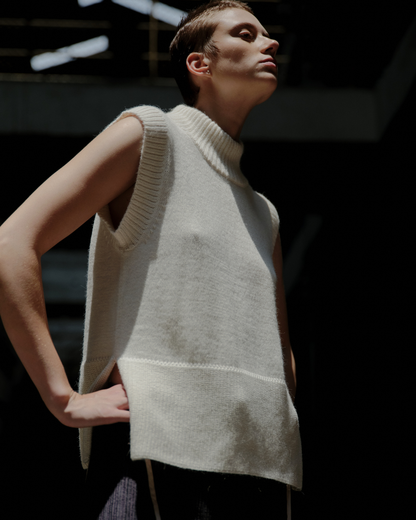 SENA VEST IVORY